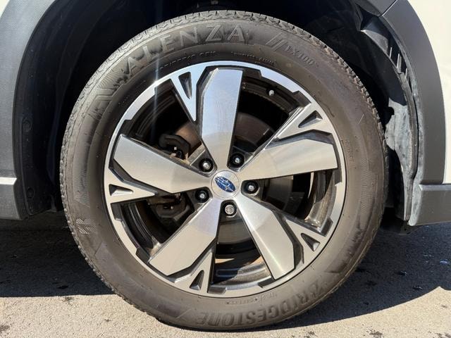 Subaru FORESTER 2018 — фото автомобиля 1