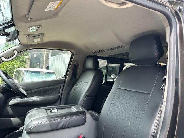 Nissan NV350CARAVAN VAN 2012 — фото автомобиля 1