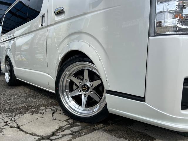 Миниатюра 19