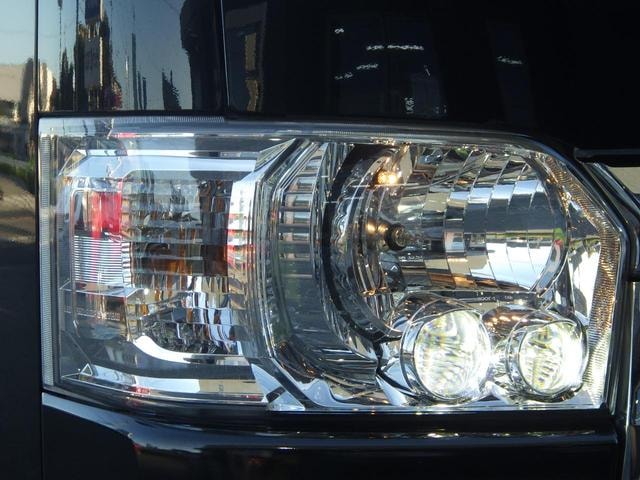 Миниатюра 32
