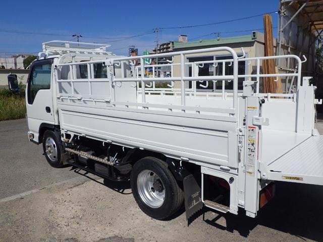 Миниатюра 28