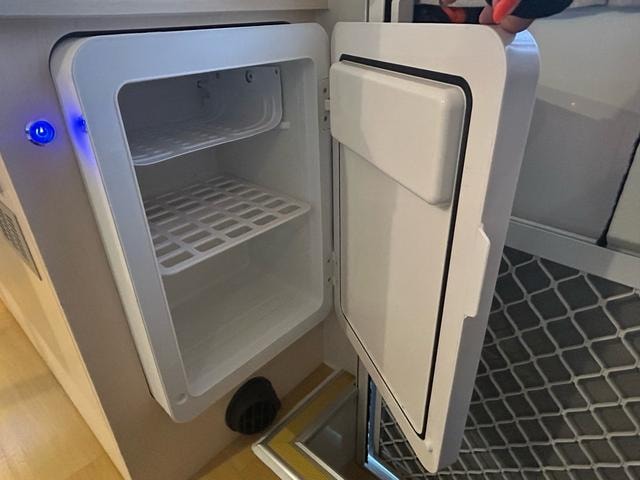 Миниатюра 11