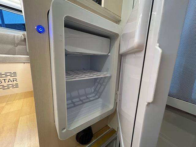 Миниатюра 13
