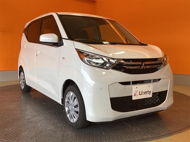 Mitsubishi EK WAGON 2023 — фото автомобиля 1