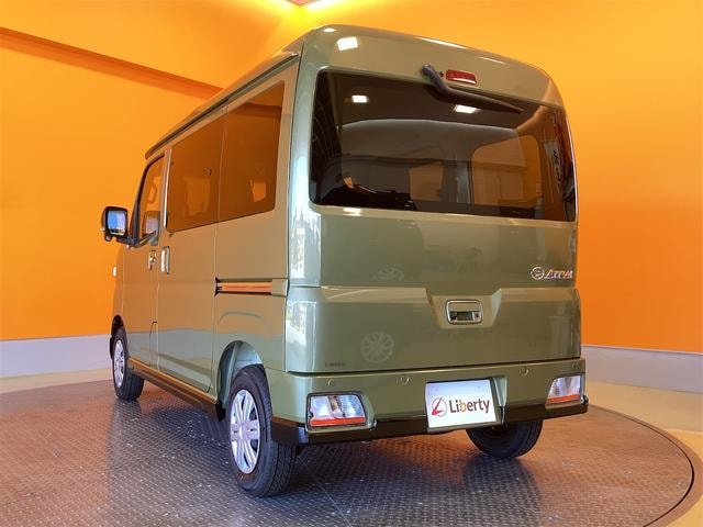Миниатюра 18