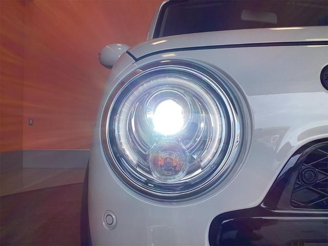 Миниатюра 28