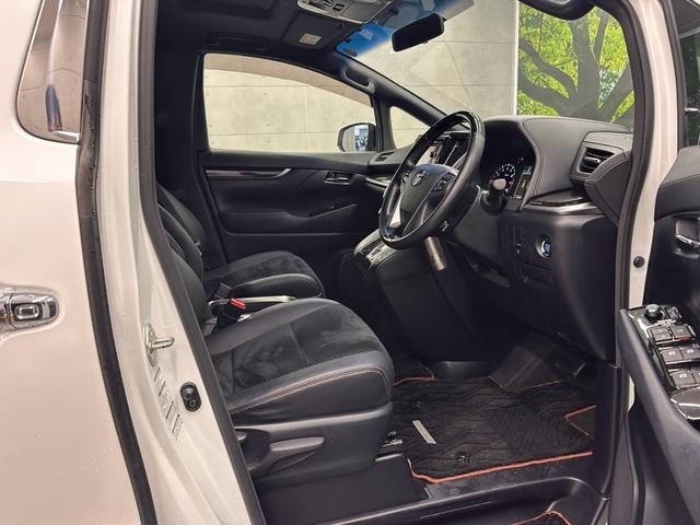 Миниатюра 28