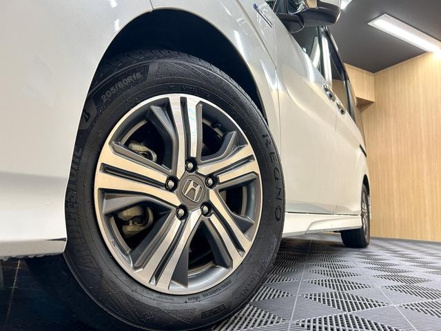 Honda STEPWAGON SPADA 2019 — фото автомобиля 1