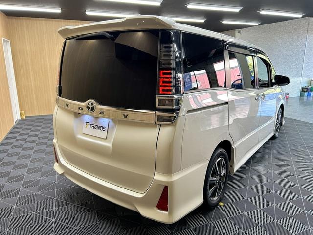 Миниатюра 28