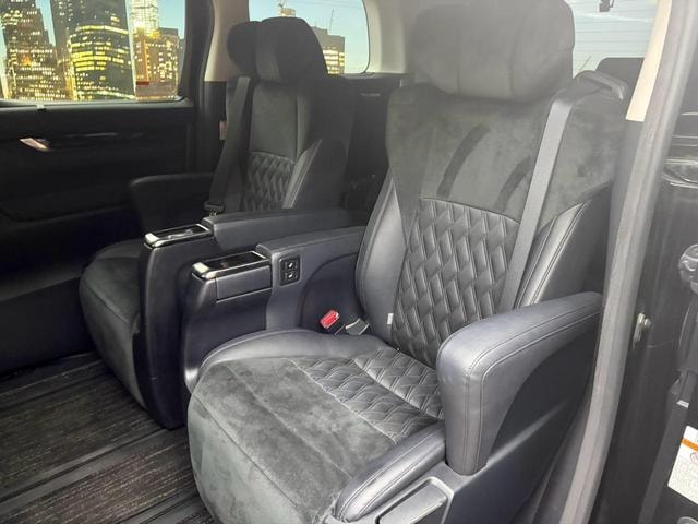 Миниатюра 28