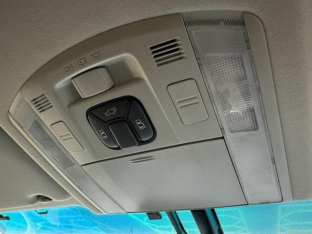 Toyota ALPHARD 2014 — фото автомобиля 1
