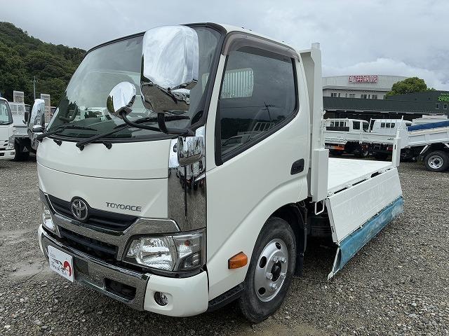 Toyota TOYOACE 2017 — фото автомобиля 1