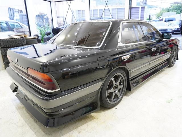 Миниатюра 17