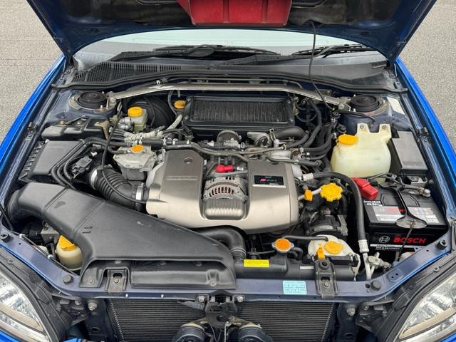 Subaru LEGACY B4 2003 — фото автомобиля 1