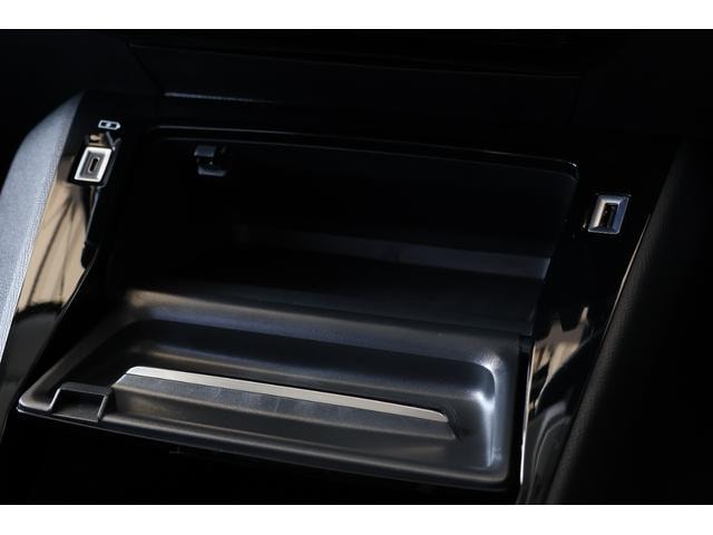 Миниатюра 28
