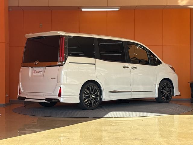Миниатюра 16
