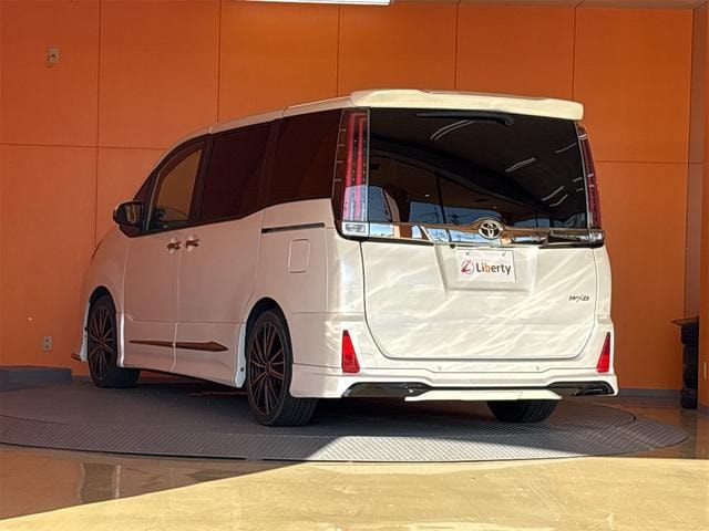 Миниатюра 18