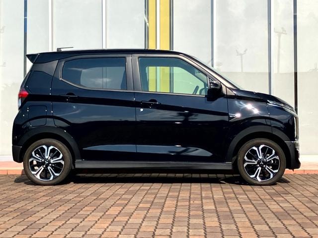Mitsubishi EK X EV 2022 — фото автомобиля 1
