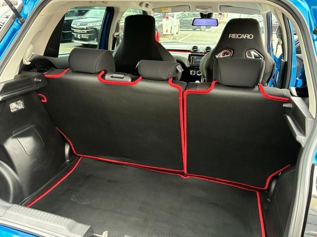 Миниатюра 38