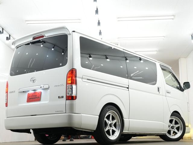 Миниатюра 16