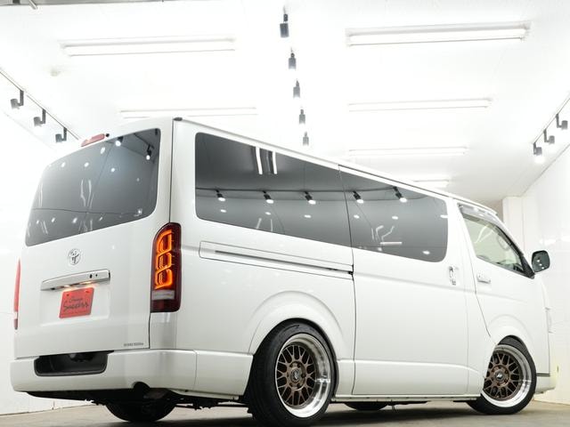 Миниатюра 16