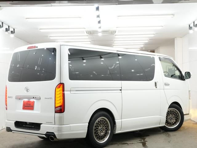 Миниатюра 18