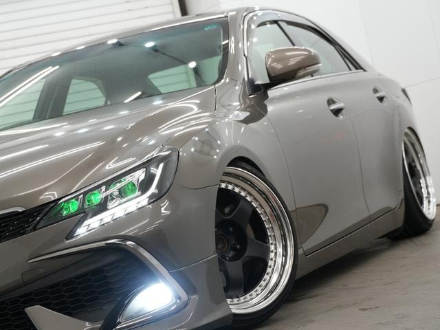 Миниатюра 18
