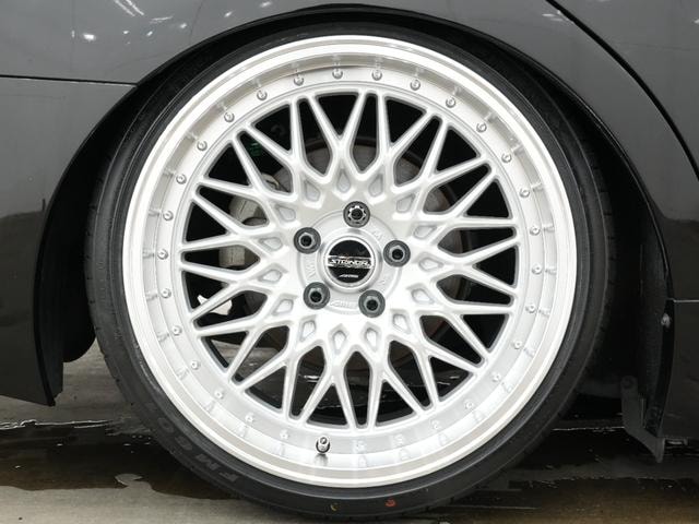 Миниатюра 12