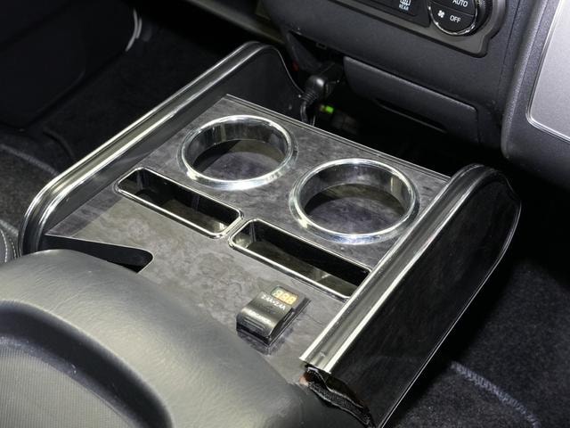 Миниатюра 37