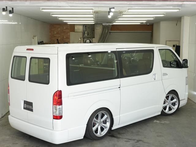 Миниатюра 18