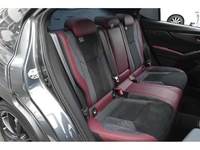 Subaru WRX S4 2023 — фото автомобиля 1