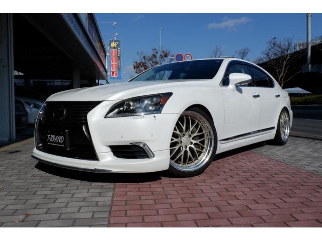 Lexus LS 2012 — фото автомобиля 1