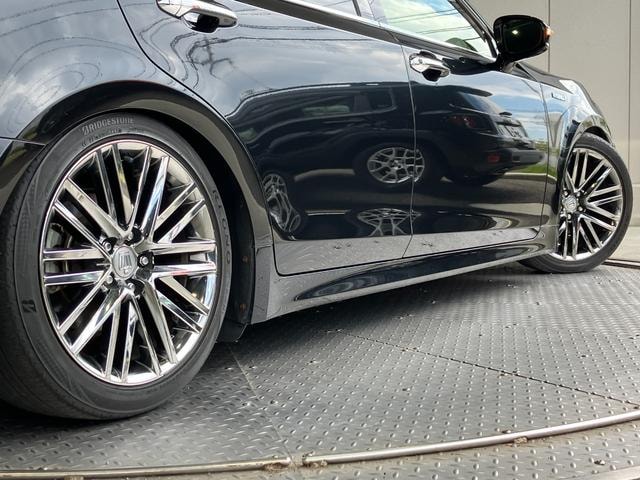 Toyota CROWN HYBRID 2015 — фото автомобиля 1