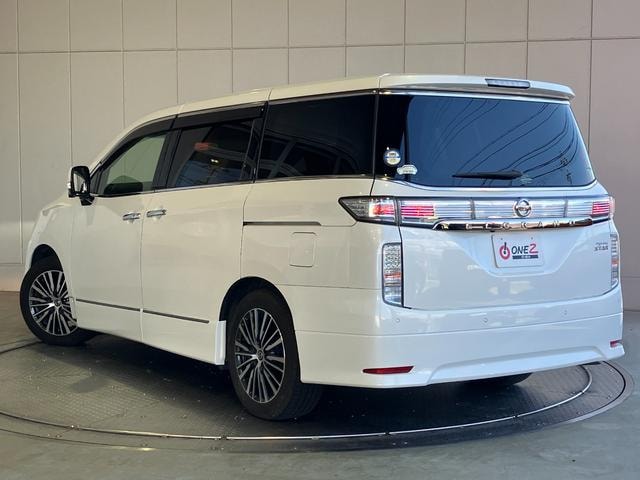 Миниатюра 32