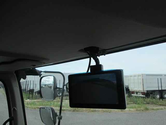 Миниатюра 24