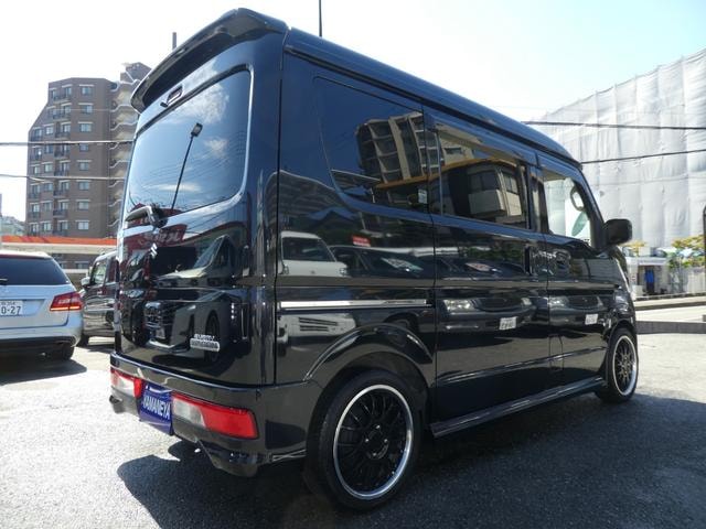Миниатюра 12
