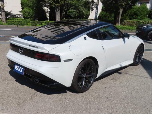 Миниатюра 11