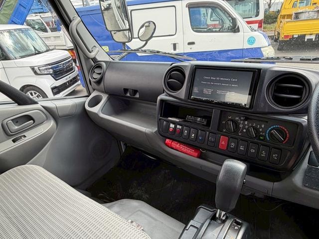 Миниатюра 28