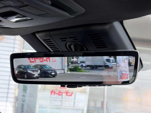 Миниатюра 28