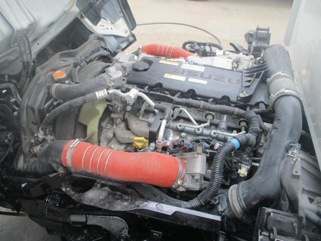 Миниатюра 17