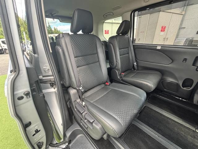 Nissan SERENA 2018 — фото автомобиля 1