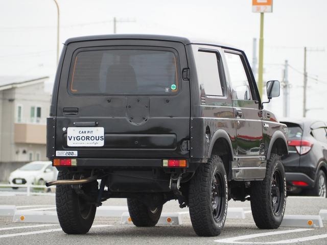 Миниатюра 16