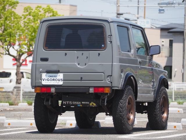 Миниатюра 16