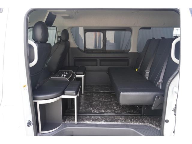 Миниатюра 28