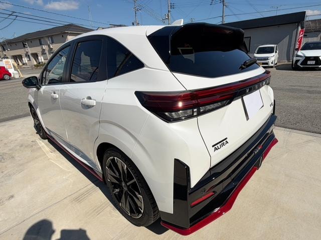Миниатюра 19