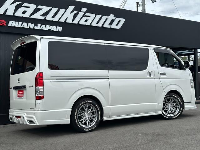 Миниатюра 18