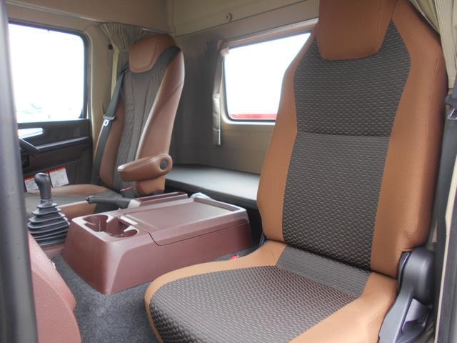 Миниатюра 28