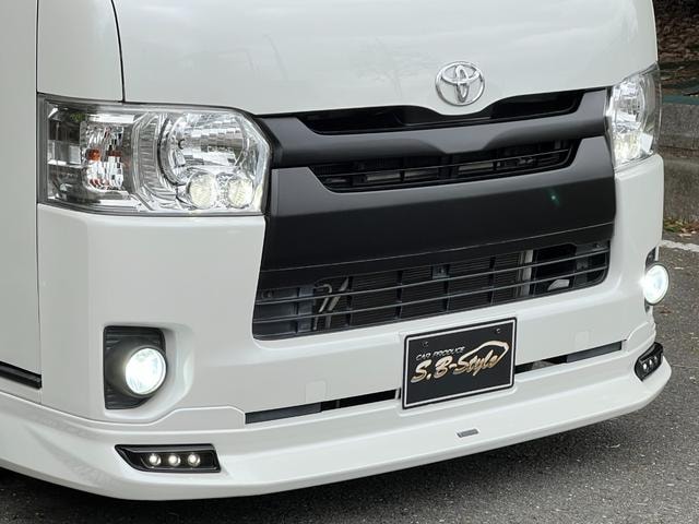 Toyota HIACE VAN 2016 — фото автомобиля 1