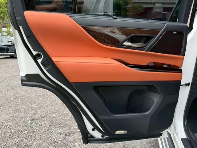 Миниатюра 77