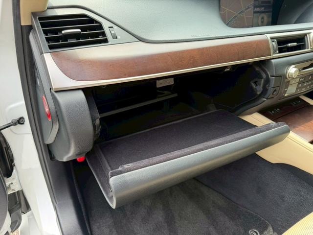 Миниатюра 77